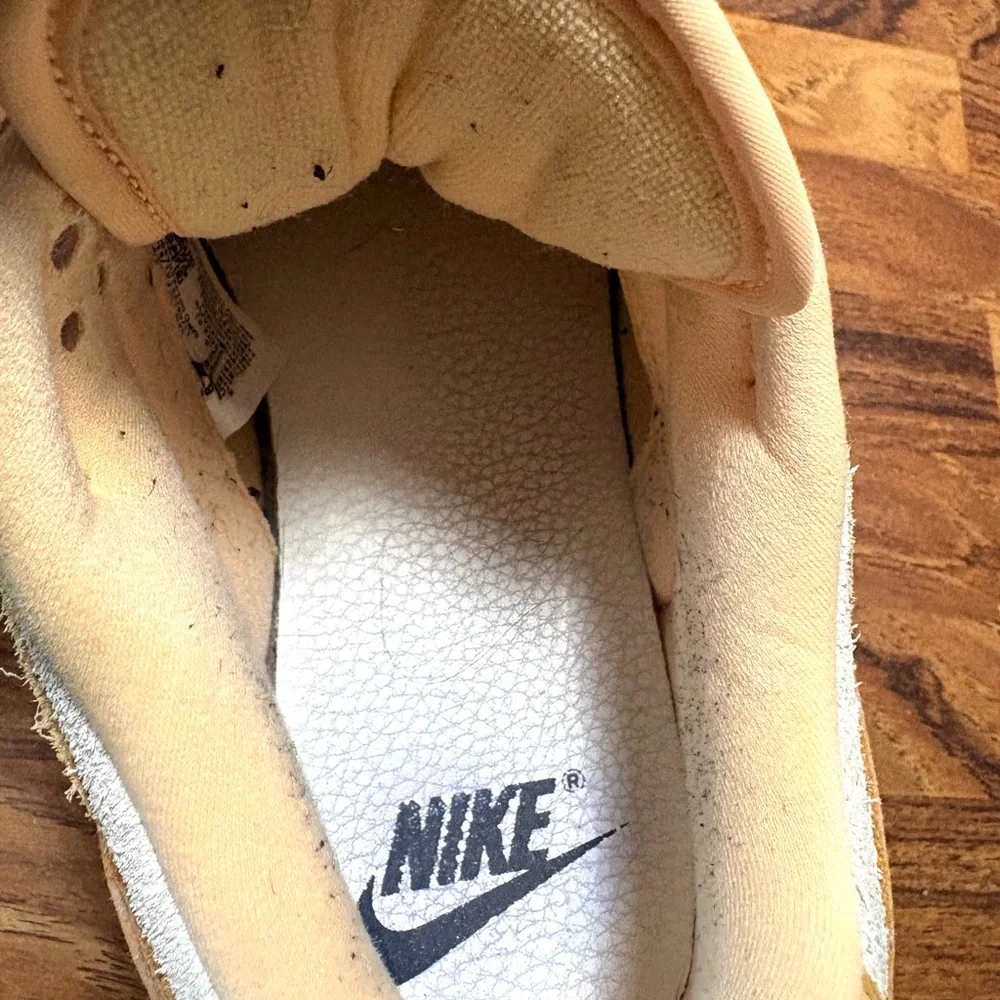 Nike Golden Dunk Low LX Sneakers